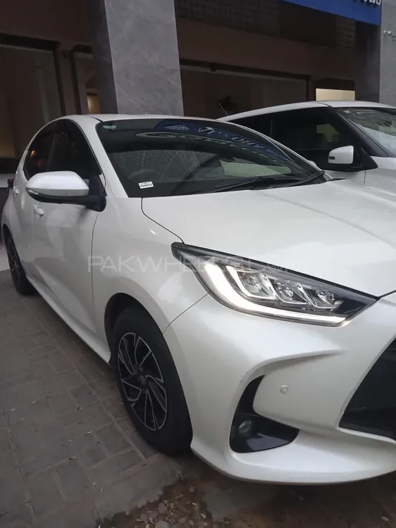 Toyota Yaris Hatchback 2021 for Sale in Karachi Image-1
