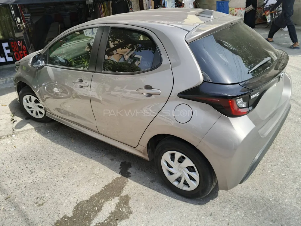 Toyota Yaris Hatchback 2023 for Sale in Attock Toyota Yaris Hatchback 2023 for Sale in Attock Image-4