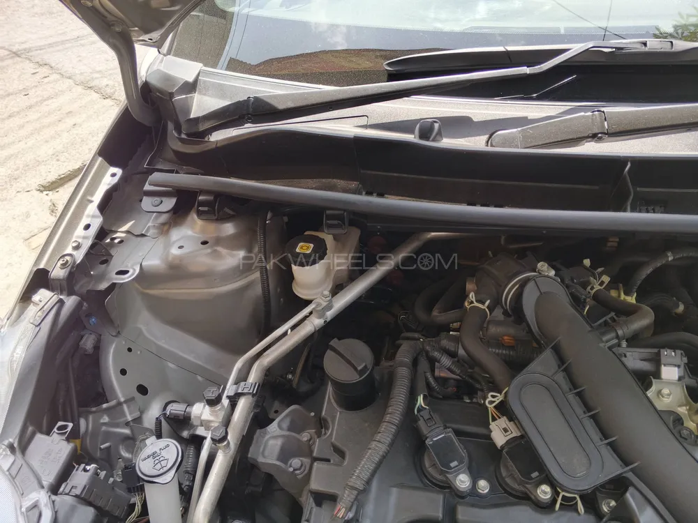 Toyota Yaris Hatchback 2023 for Sale in Attock Toyota Yaris Hatchback 2023 for Sale in Attock Image-9