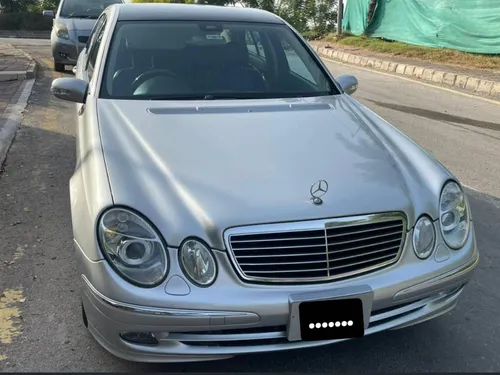 Mercedes Benz E Class E320 2004