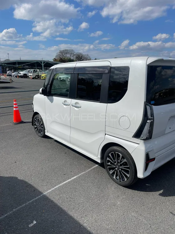 Daihatsu Tanto 2022 for Sale in Sialkot Image-1