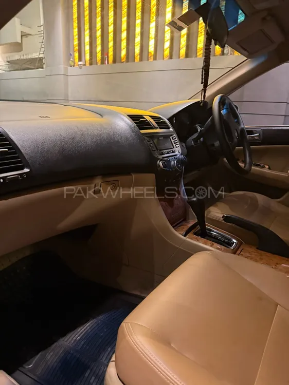 Honda Accord 2006 for Sale in Lahore Honda Accord 2006 for Sale in Lahore Image-4