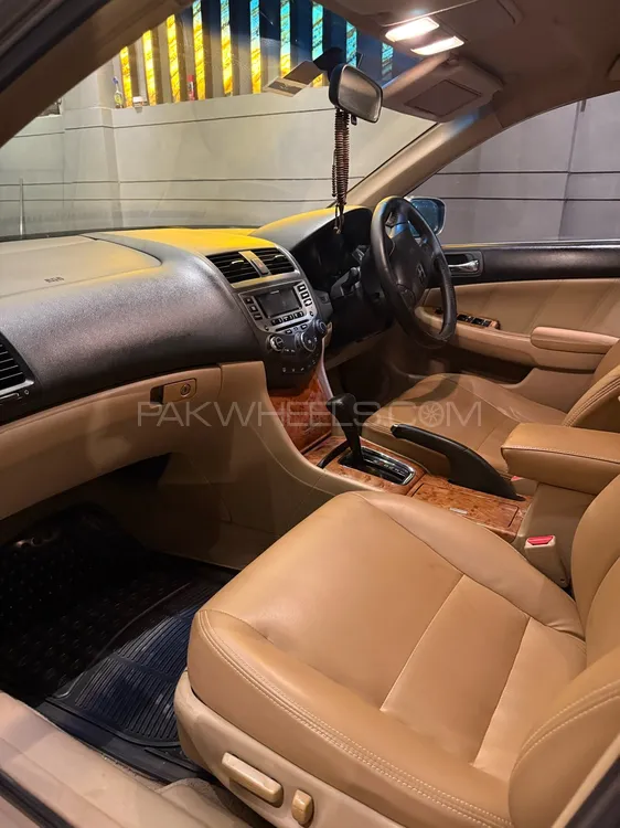 Honda Accord 2006 for Sale in Lahore Honda Accord 2006 for Sale in Lahore Image-3