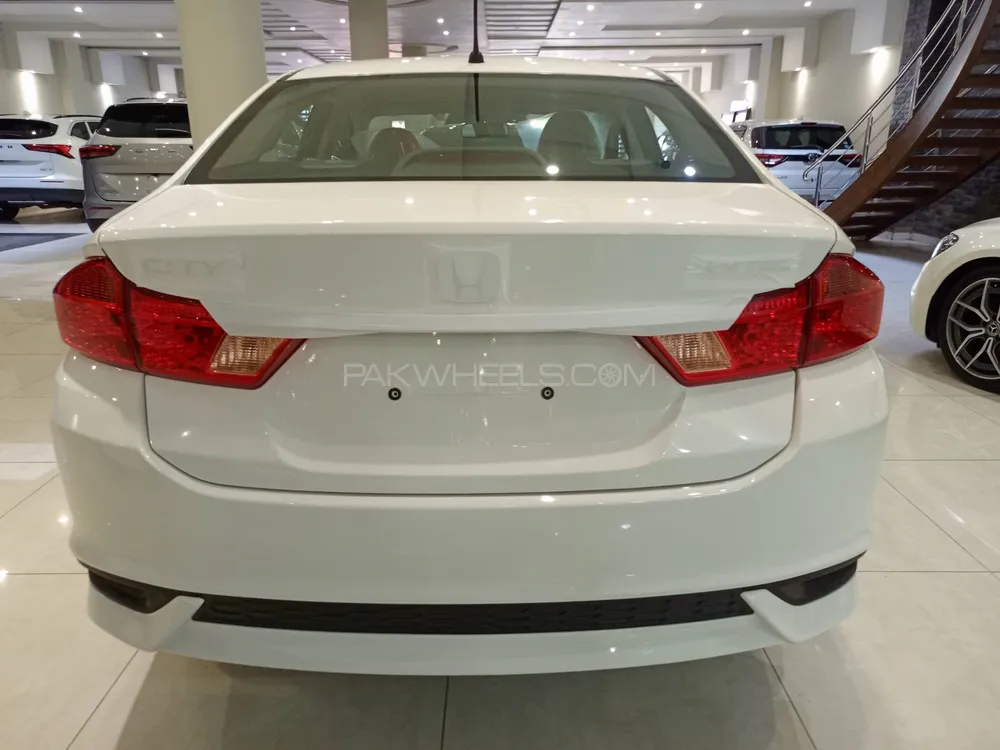Honda City 2025 for Sale in Lahore Honda City 2025 for Sale in Lahore Image-11