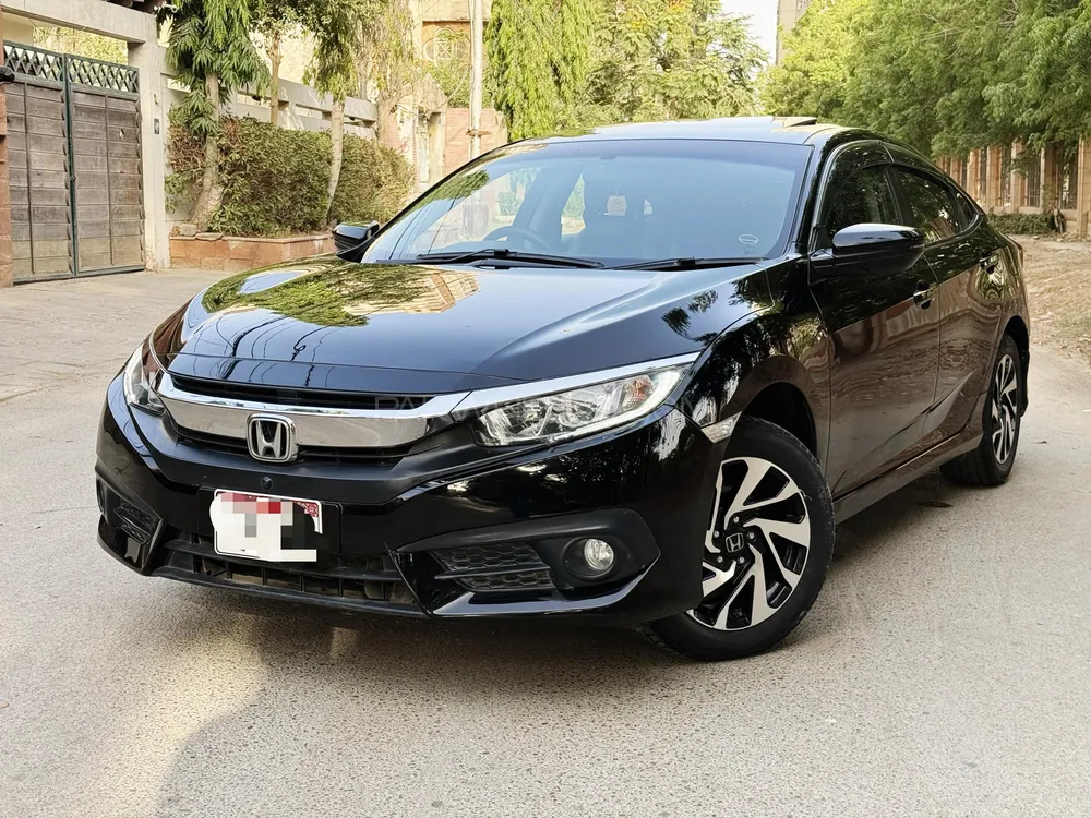 ہونڈا سوک 2018 for Sale in کراچی Image-1