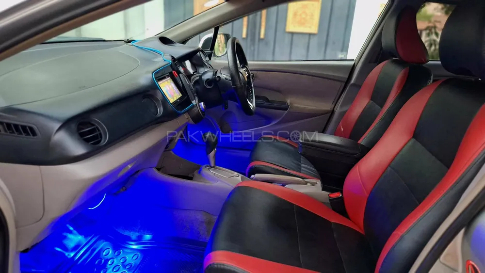 Honda Insight 2009 for Sale in Multan Image-1