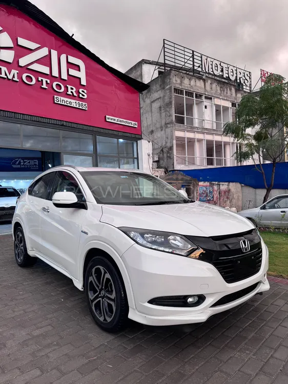 Honda Vezel 2015 for Sale in Islamabad Honda Vezel 2015 for Sale in Islamabad Image-6