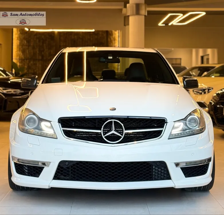 Mercedes Benz C Class 2012 for Sale in Karachi Image-1