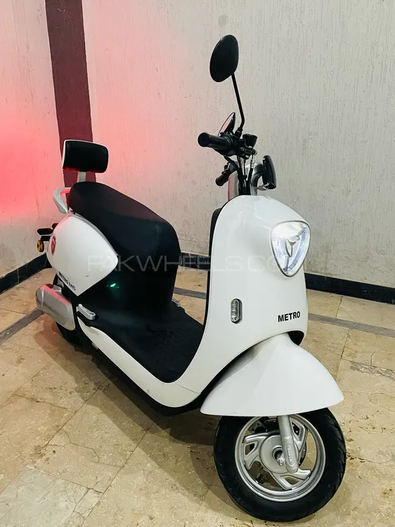 Metro M6 Empower 2024 for Sale Image-1