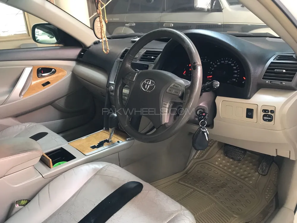 ٹویوٹا کیمری 2007 for Sale in ڈیرہ غازی خان ٹویوٹا کیمری 2007 for Sale in ڈیرہ غازی خان Image-5