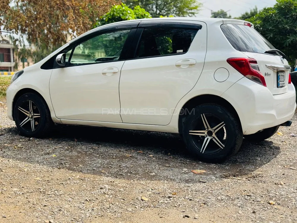 Toyota Vitz 2014 for Sale in Islamabad Toyota Vitz 2014 for Sale in Islamabad Image-4