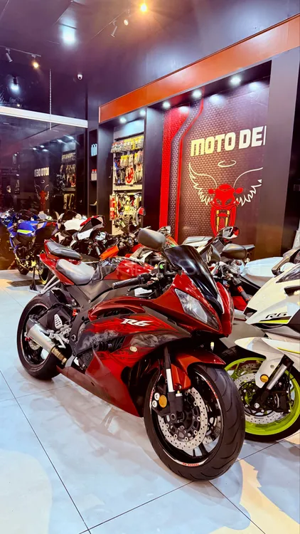 Yamaha YZF-R6 2011 for Sale Image-1