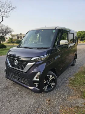 Nissan Roox 2022