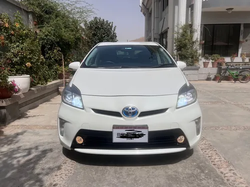 Toyota Prius G Touring Selection Leather Package 1.8 2013