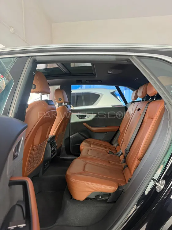 Audi Q8 2020 for Sale in Karachi Audi Q8 2020 for Sale in Karachi Image-4