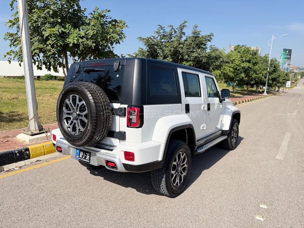 BAIC BJ40 Plus 2022 for Sale in Islamabad BAIC BJ40 Plus 2022 for Sale in Islamabad Image-4