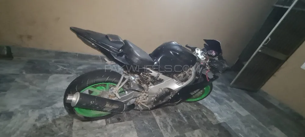 Honda CBR 400 1998 for Sale Image-1