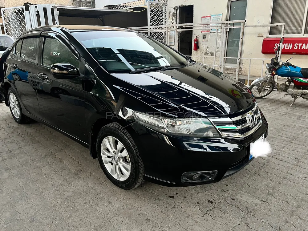 Honda City 2015 for Sale in Islamabad Image-1