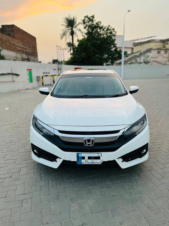 Honda Civic 2021 for Sale in Multan Honda Civic 2021 for Sale in Multan Image-1