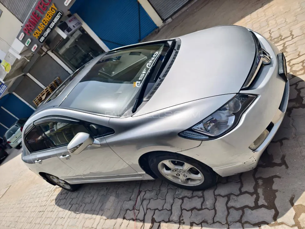 Honda Civic 2008 for Sale in Multan Image-1