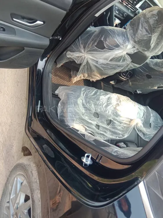 Hyundai Elantra 2025 for Sale in Faisalabad Hyundai Elantra 2025 for Sale in Faisalabad Image-11