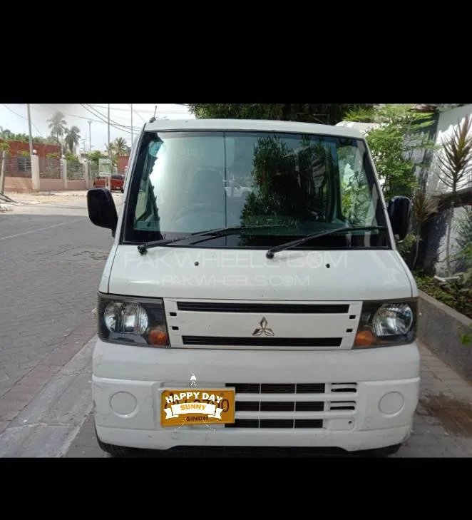 Mitsubishi Minica 2010 for Sale in Karachi Image-1