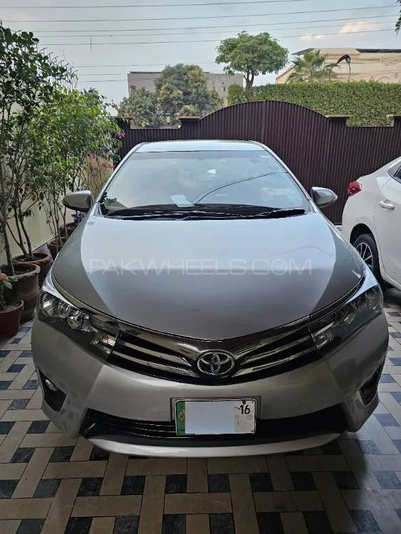 Toyota Corolla 2016 for Sale in Lahore Image-1