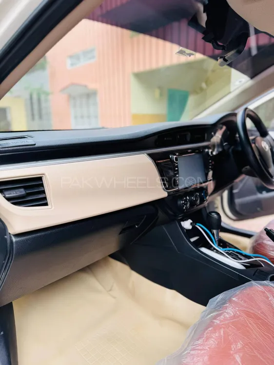 Toyota Corolla 2015 for Sale in Depal pur Toyota Corolla 2015 for Sale in Depal pur Image-7