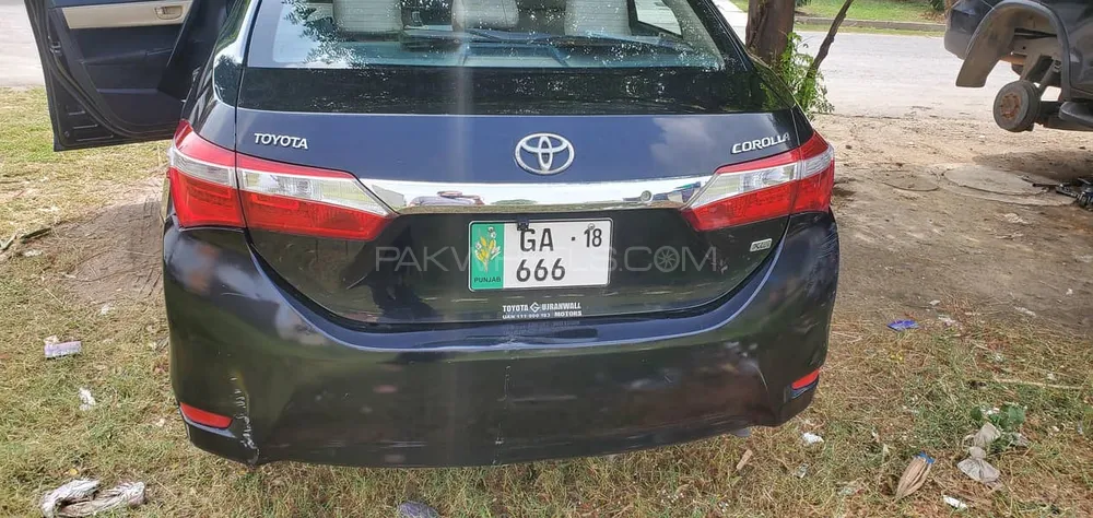 Toyota Corolla 2015 for Sale in Lahore Image-1