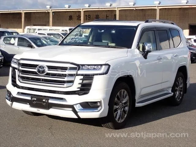 Toyota Land Cruiser 2022 for Sale in Karachi Toyota Land Cruiser 2022 for Sale in Karachi Image-3