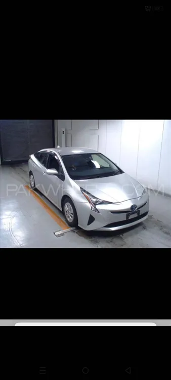 ٹویوٹا پریوس 2015 for Sale in پشاور ٹویوٹا پریوس 2015 for Sale in پشاور Image-10