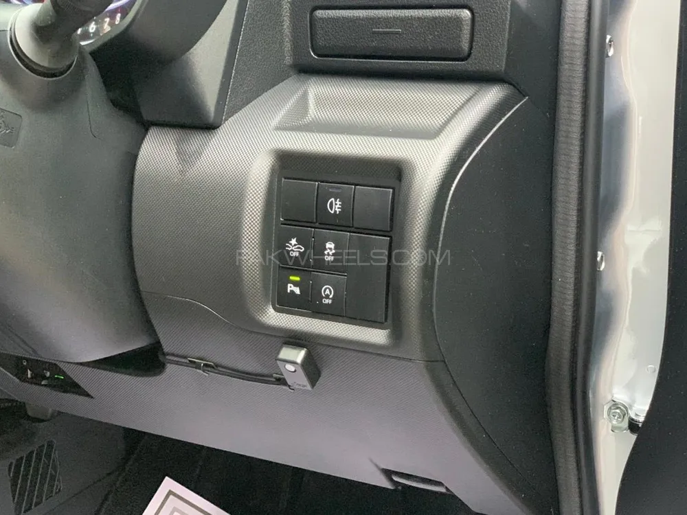 Toyota Raize 2020 for Sale in Karachi Toyota Raize 2020 for Sale in Karachi Image-8