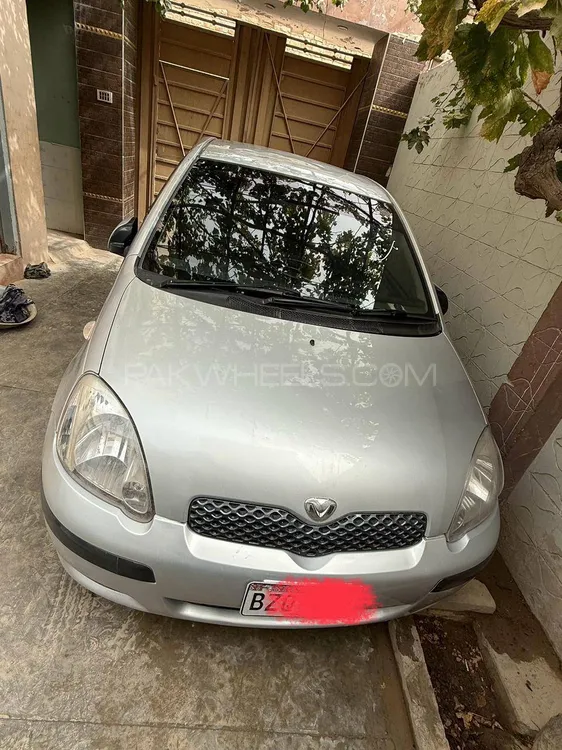 Toyota Vitz 2004 for Sale in Quetta Image-1