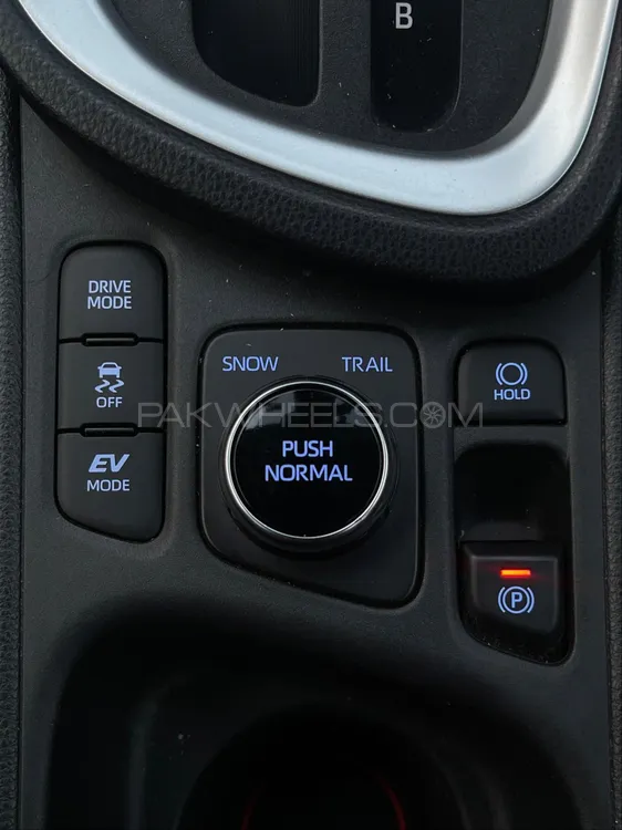 Toyota Yaris Cross 2021 for Sale in Lahore Toyota Yaris Cross 2021 for Sale in Lahore Image-10