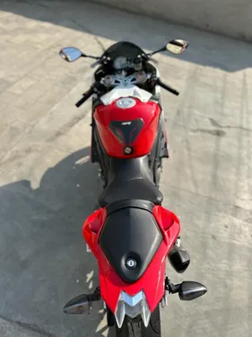 BMW S1000RR 2013