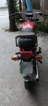 DYL Dhoom YD-70 2011