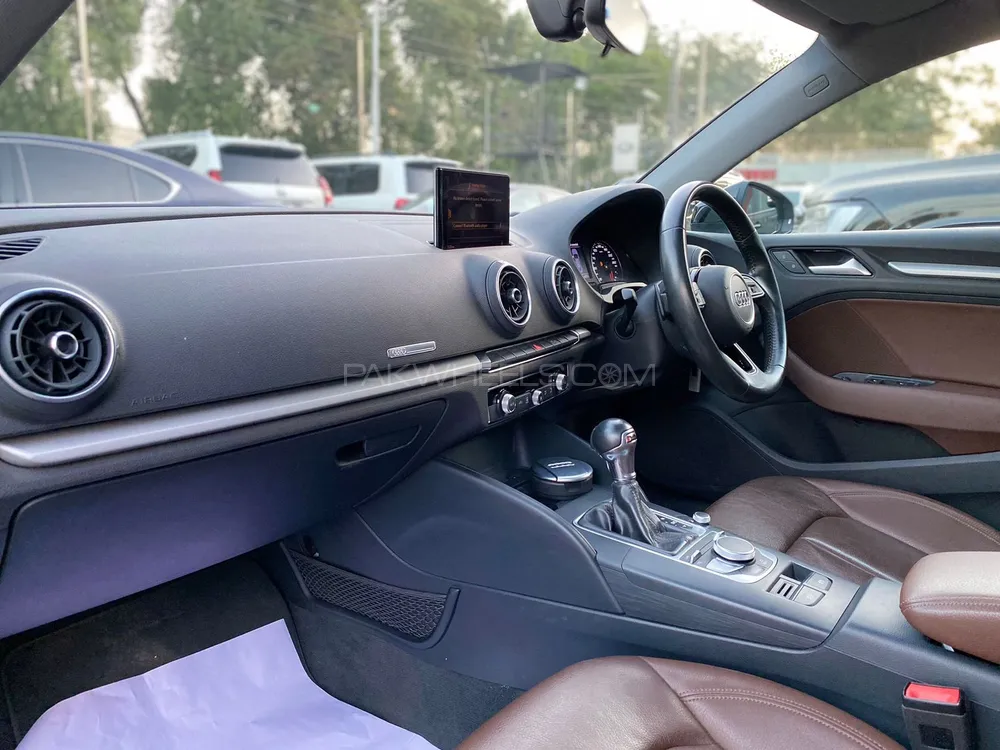 Audi A3 2018 for Sale in Karachi Audi A3 2018 for Sale in Karachi Image-10