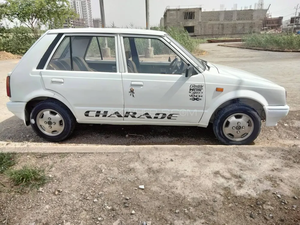 Daihatsu Charade 1983 for Sale in Karachi Image-1