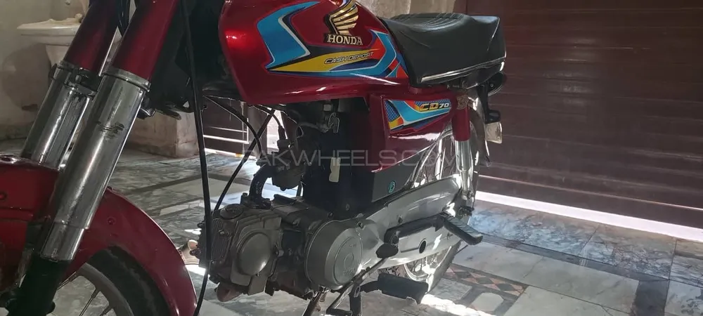 Honda CD 70 Dream 2017 for Sale Honda CD 70 Dream 2017 for Sale Image-2