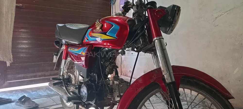 Honda CD 70 Dream 2017 for Sale Honda CD 70 Dream 2017 for Sale Image-4