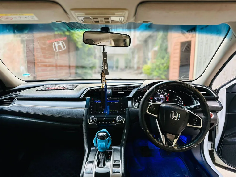 Honda Civic 2017 for Sale in Lahore Image-1