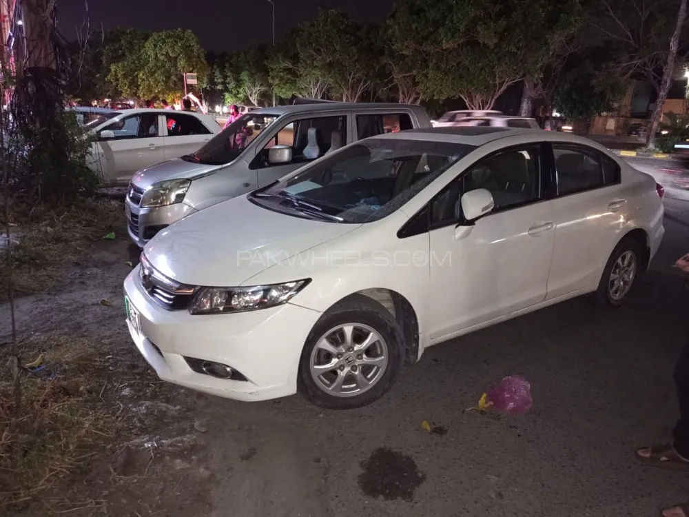 Honda Civic 2014 for Sale in Lahore Image-1