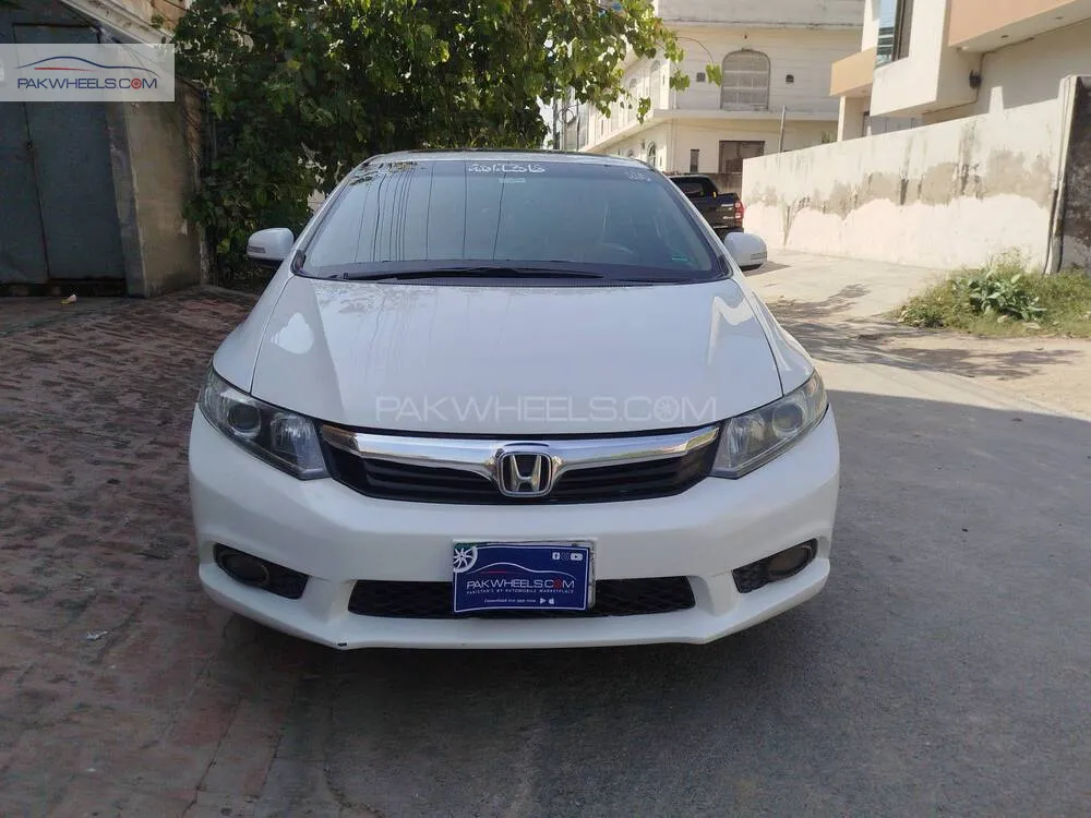 Honda Civic 2014 for Sale in Lahore Image-1