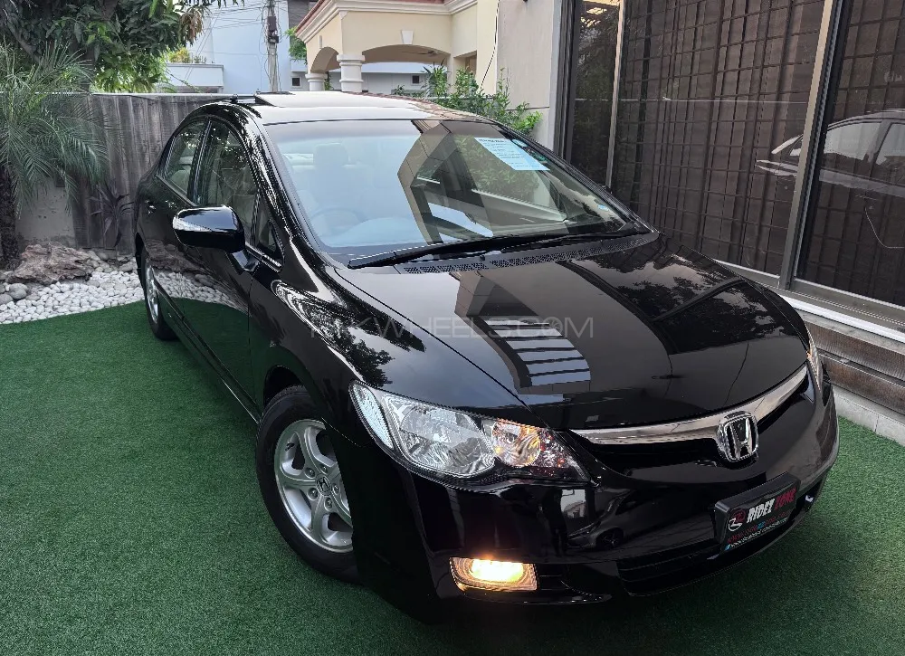 Honda Civic 2010 for Sale in Lahore Image-1