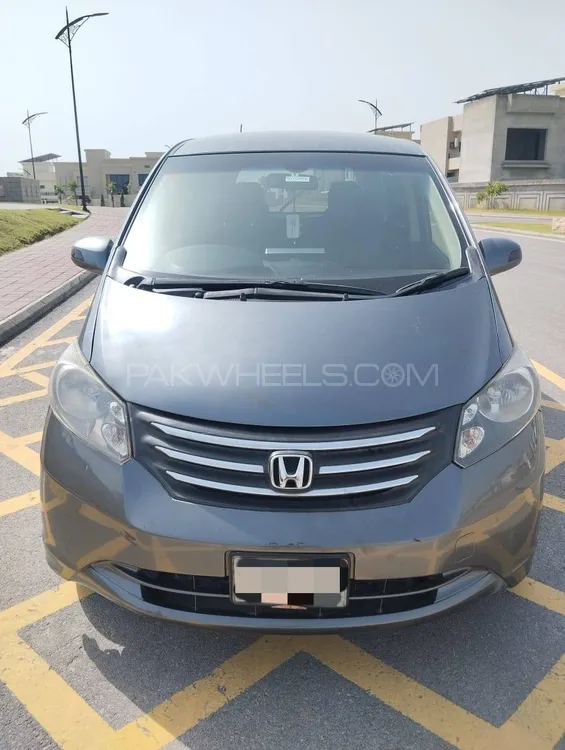 Honda Freed 2012 for Sale in Wah cantt Image-1