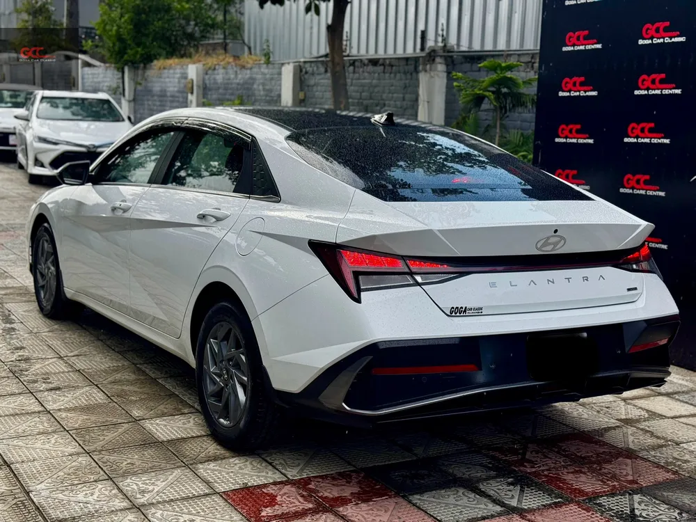 Hyundai Elantra 2025 for Sale in Islamabad Hyundai Elantra 2025 for Sale in Islamabad Image-5
