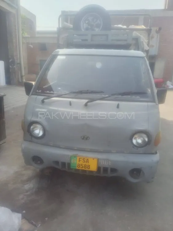 Hyundai Shehzore 2004 for Sale in Faisalabad Hyundai Shehzore 2004 for Sale in Faisalabad Image-1
