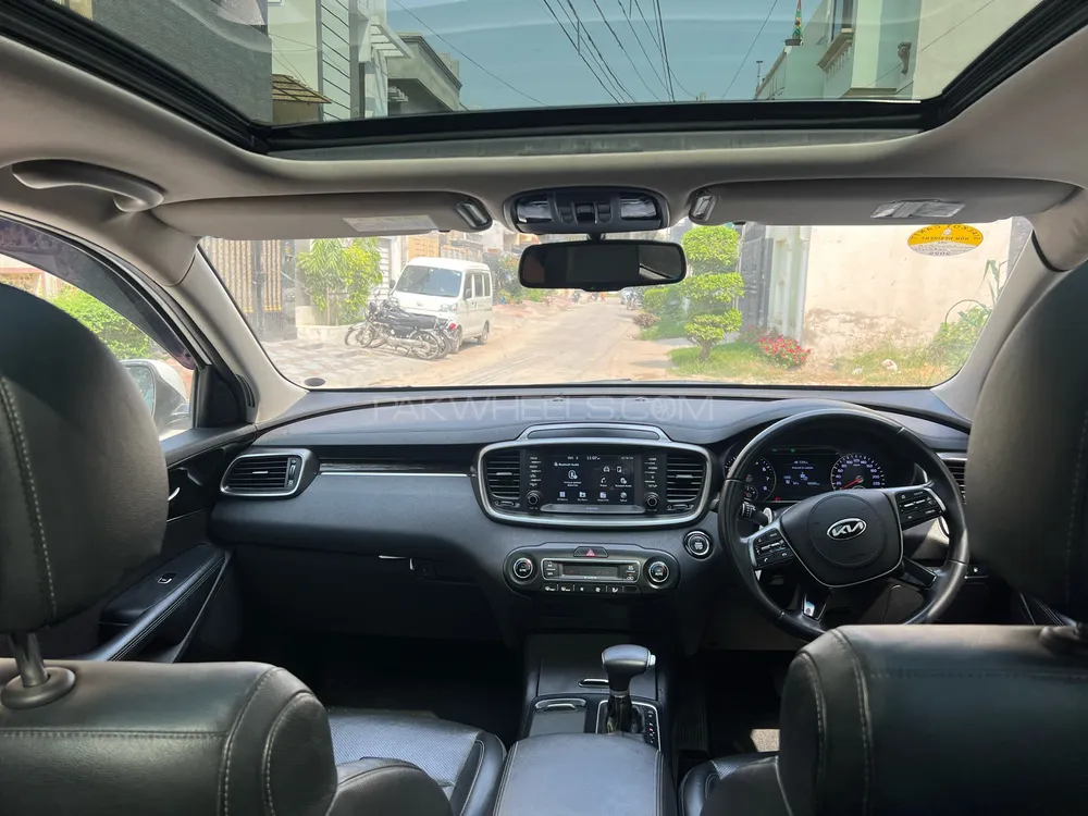 KIA Sorento 2021 for Sale in Sialkot KIA Sorento 2021 for Sale in Sialkot Image-17