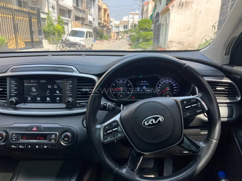 KIA Sorento 2021 for Sale in Sialkot KIA Sorento 2021 for Sale in Sialkot Image-12