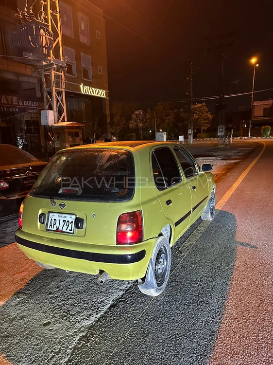 Nissan March 2000 for Sale in Lahore Image-1